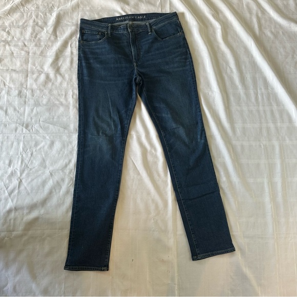 Men's Blue and Black Jeans Collection - Picture 12 of 16